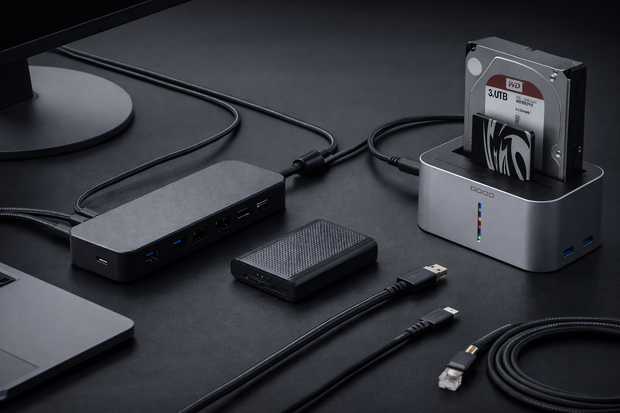 <h3>Connectivity & Storage</h3>