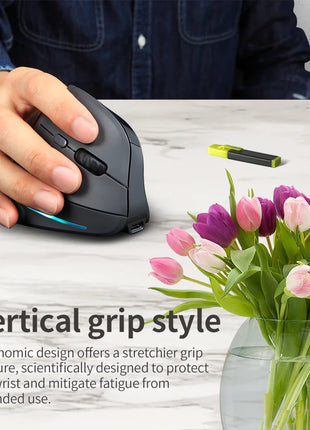 Ergonomic Mouse with 7 Buttons and DPI